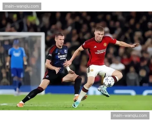 官方：曼联前锋霍伊伦因腿筋伤势将缺席四周