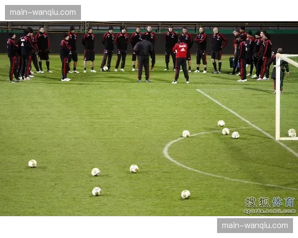 国际米兰推出基于AR技术的虚拟球场游览,球迷可通过手机参观更衣室 国际米兰推出基于AR技术的虚拟球场游览,球迷可通过手机参观更衣室